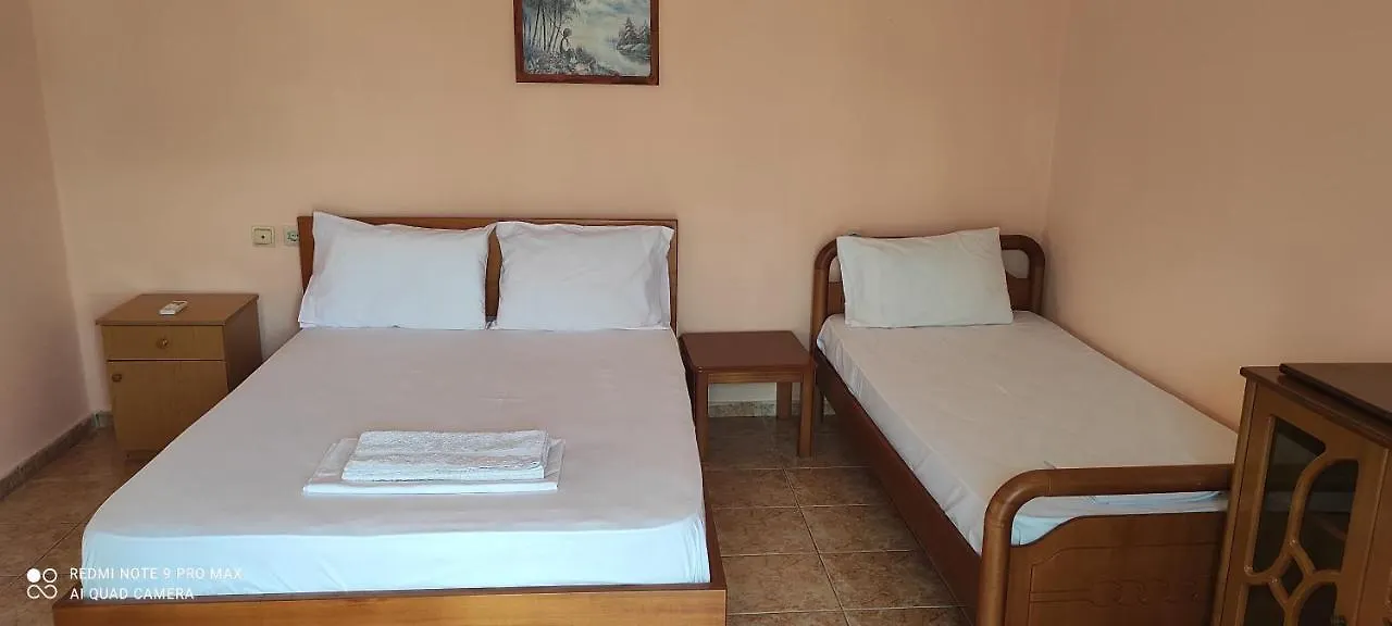 Amalias Room Himare Albania